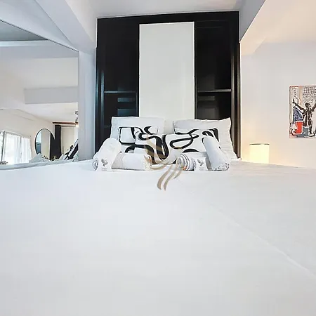 L'atelier - Parking & Beaches 15 Min Walk