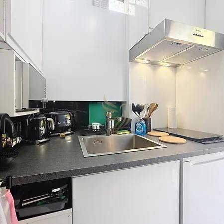 Studio L'Atelier - Parking & Beaches 15 Min Walk * Cannes