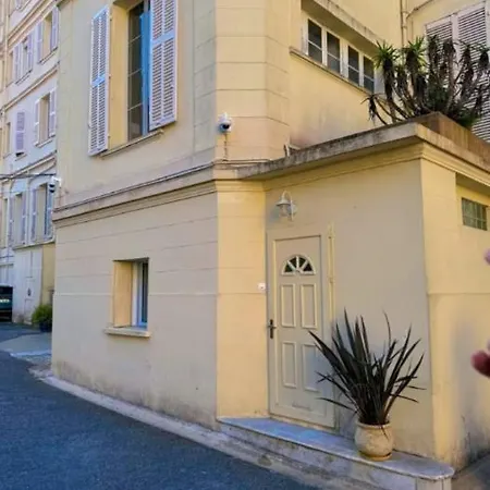 L'atelier - Parking & Beaches 15 Min Walk Lägenhet *