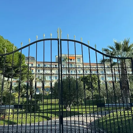 L'atelier - Parking & Beaches 15 Min Walk *