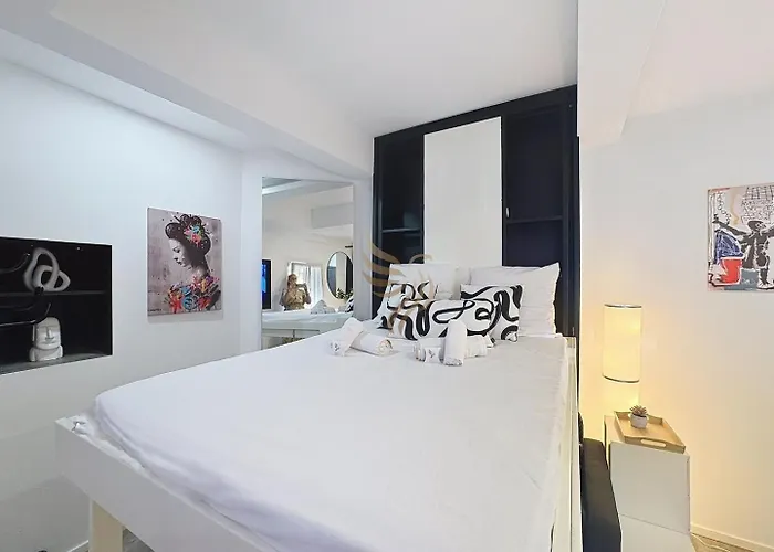 דירה L'atelier - Parking & Beaches 15 Min Walk