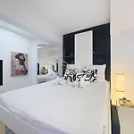 Apartmán L'atelier - Parking & Beaches 15 Min Walk