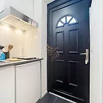 Apartmán L'atelier - Parking & Beaches 15 Min Walk