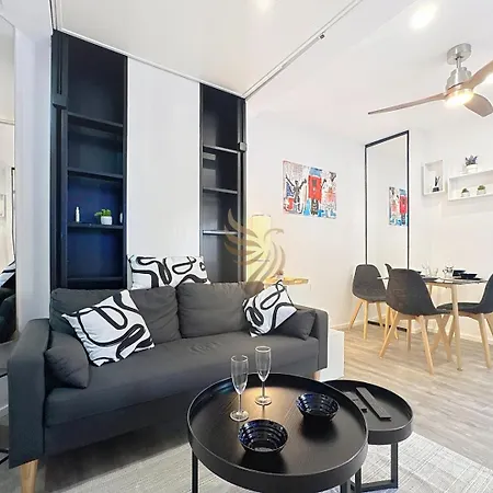 L'atelier - Parking & Beaches 15 Min Walk Daire