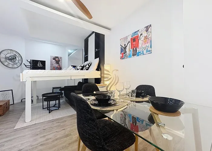 L'atelier - Parking & Beaches 15 Min Walk Daire